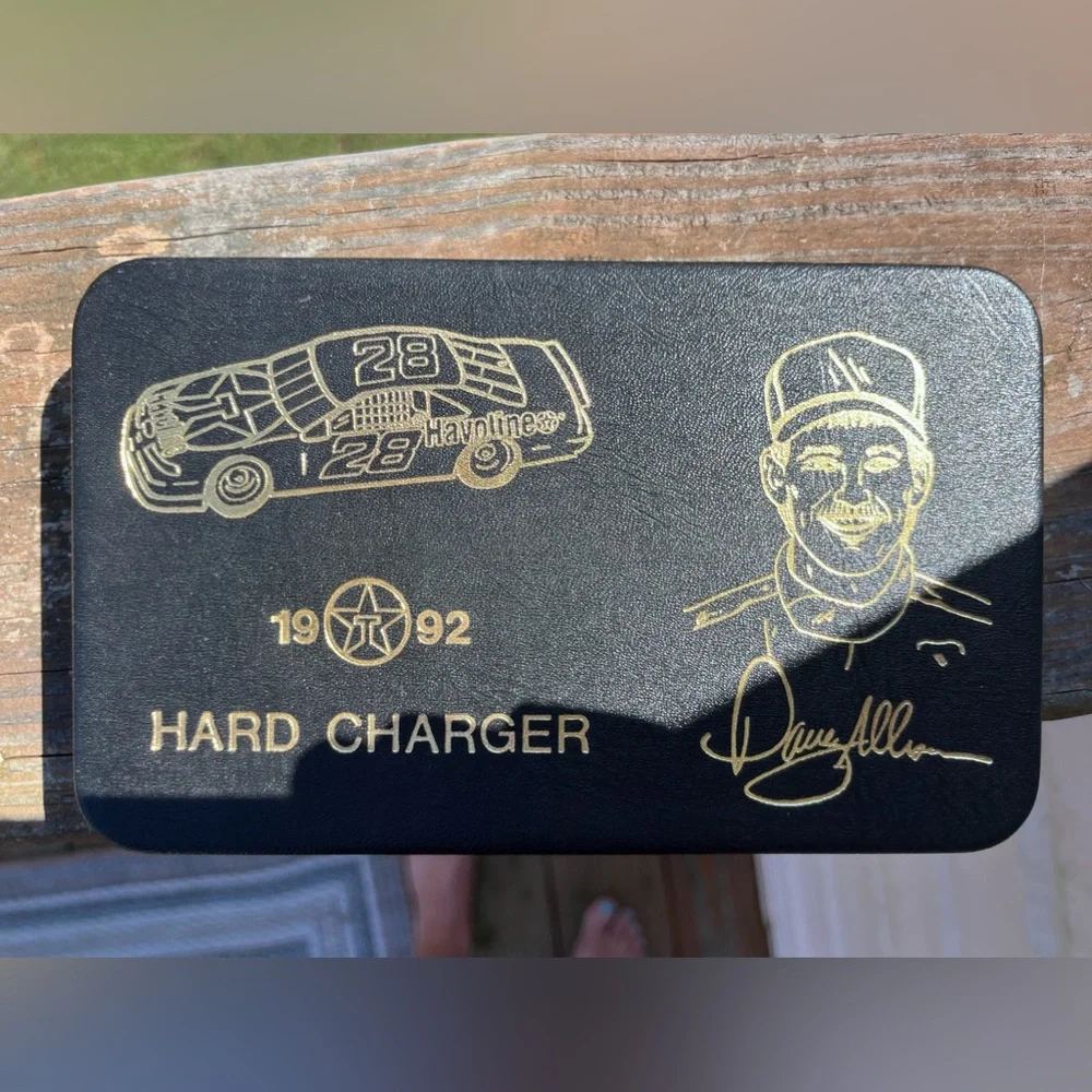 Davey Allison Case Collector Series Hard Charger Knife 1992 - Picture 3 of 4